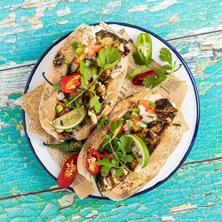 Theo's Mexican Red Tractor Sliced Chicken Thigh Halal