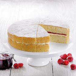 Handmade Cake Co. Raspberry Victoria Sponge (Pre-cut)
