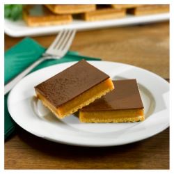 Everyday Favourites Caramel Shortcake Traybake (Pre-cut)