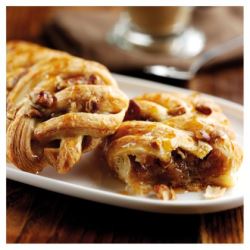 Everyday Favourites Maple Pecan Plait