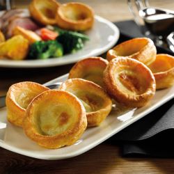 Everyday Favourites Baked Yorkshire Puddings (2.5")
