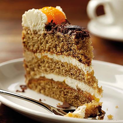 Everyday Favourites Coffee & Mandarin Gateau (Pre-cut)
