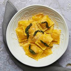 La Tua Pasta Spinach & Ricotta Ravioli