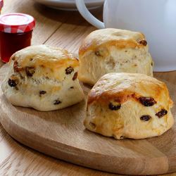 Handmade Cake Company Vegan Sultana Scone