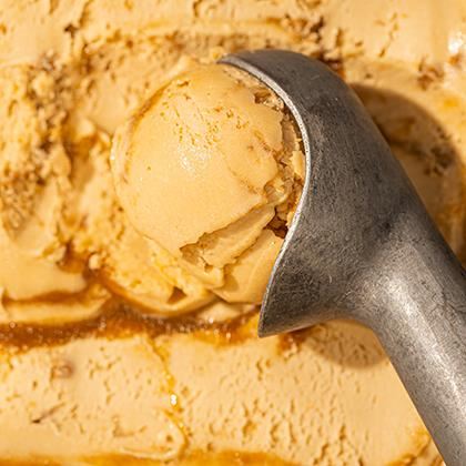 Northern Bloc Plant Based Caramelised Biscuit Ice Cream (Case of 4)