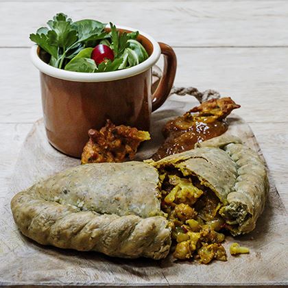 Phat Naked Vegan Kerelan Cauliflower Chickpea & Onion Bhaji Pasty (Case of 20)