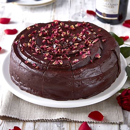 Sidoli Gluten Free Beetroot & Chocolate Fudge Cake (Pre-cut) (Case of 1)