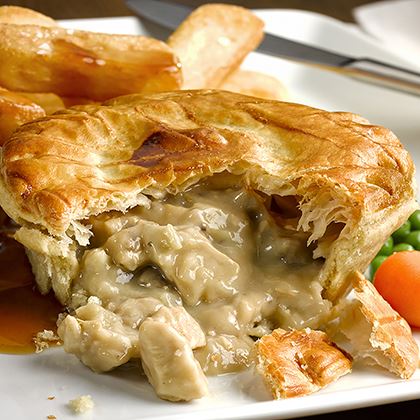 Everyday Favourites Chicken & Mushroom Pie