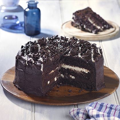Mademoiselle Desserts Indulgent Chocolate Fudge Cake (Pre-cut)