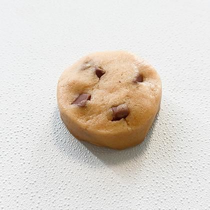 Milk Chocolate Chip Cookie Puck