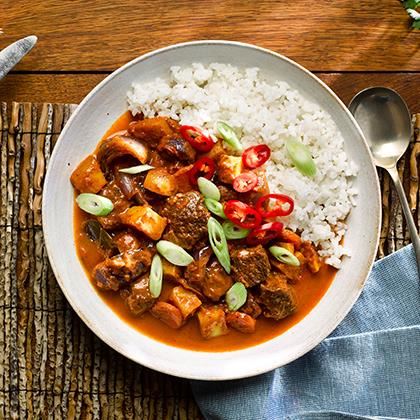 Discovery Kitchen Massaman Beef Curry