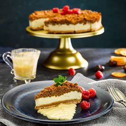 Everyday Favourites Toffee Apple Crumble Cheesecake