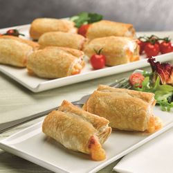 Everyday Favourites Cheese & Onion Roll