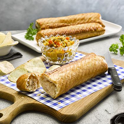 Everyday Favourites 8 " Sausage Roll Unbaked