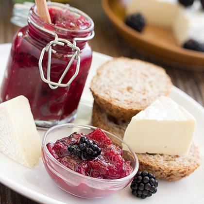 Vegan Spiced Apple and Blackberry compote
