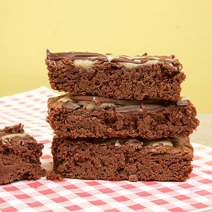 Honeybuns Vegan Chocolate & Salted Caramel Brownie Traybake