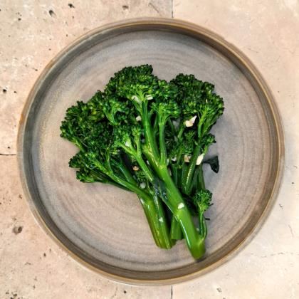 Lemon & Garlic Dressed Tenderstem