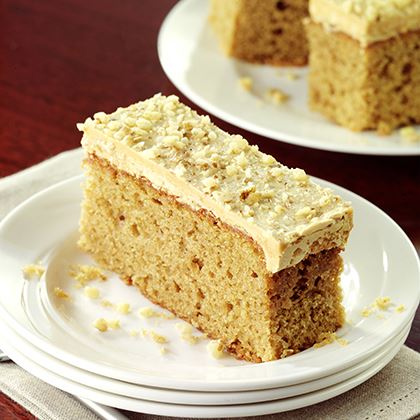 Everyday Favourites Coffee & Walnut Traycake