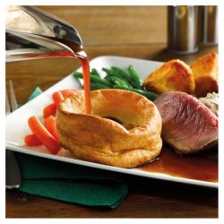 Everyday Favourites Baked Yorkshire Puddings (4")