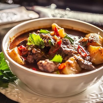 BEEF: DAUBE: EX-CHUCK ROLL (5 X 230GM) :RED TRACTOR (PACK) (Case of 5)