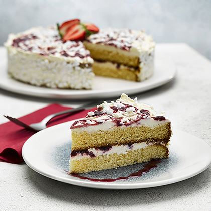 Everyday Favourites Mixed Berry Eton Mess Gateau (Whole)
